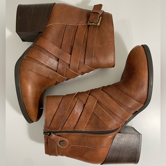 Fabianelli Size EUR 38 / US‎ 7.5-8 brown leather ankle boots. Block heel. - Picture 4 of 10
